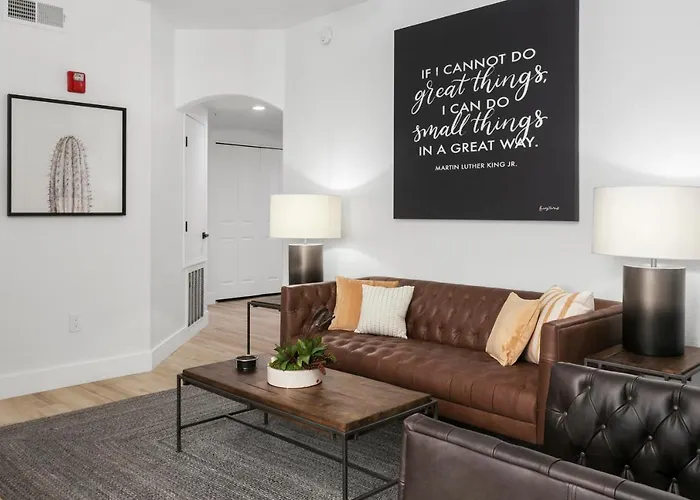 The Nines Apartment Scottsdale